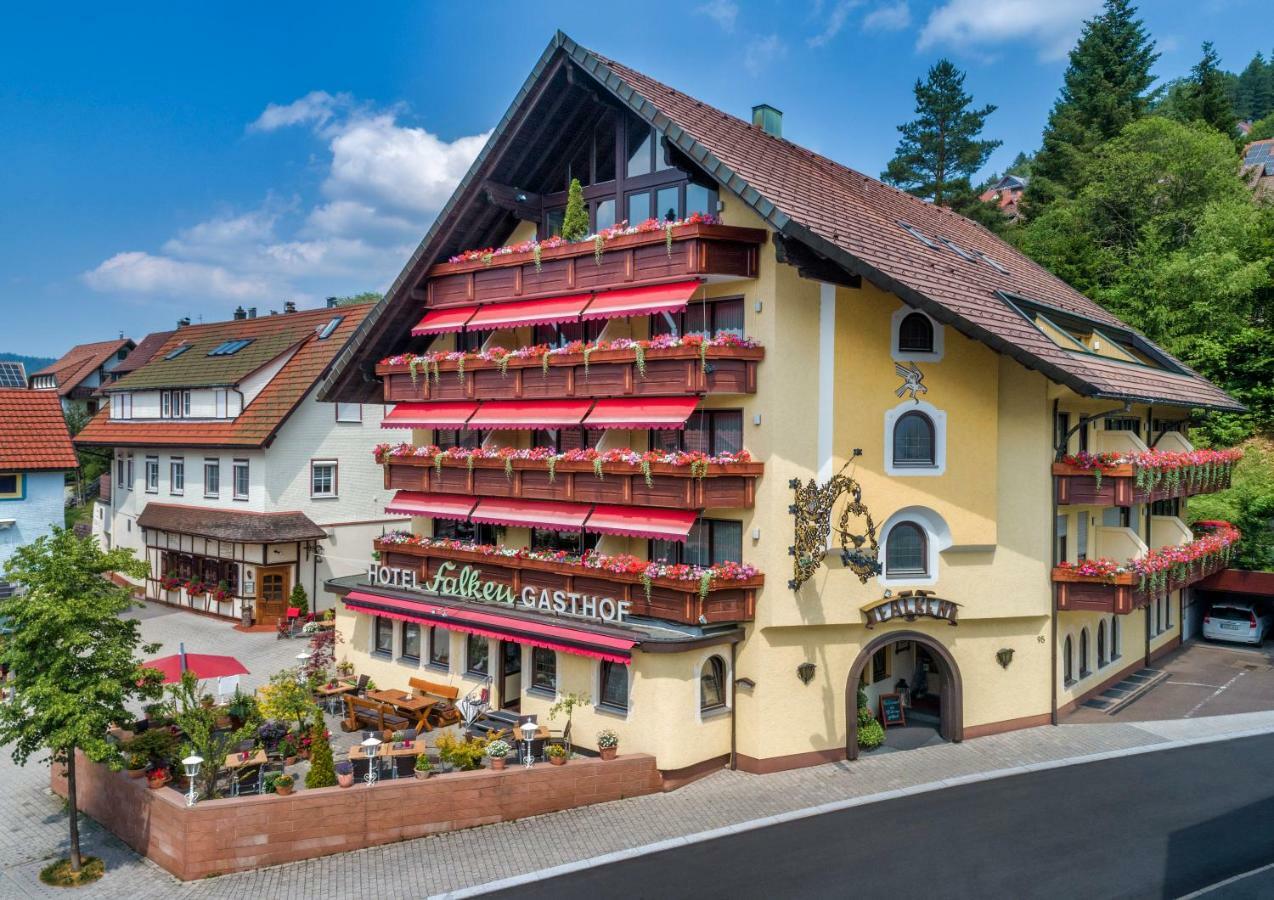 Hotel Restaurant Falken Baiersbronn Exterior foto